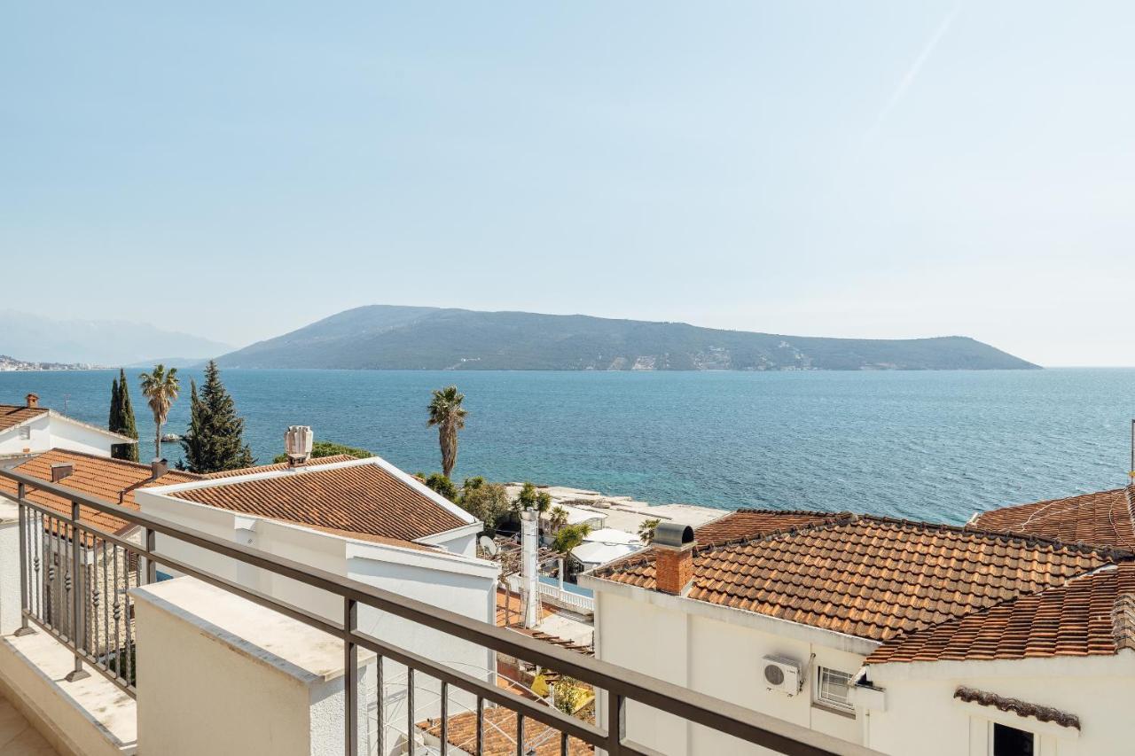 Apartment Penthouse Savina Херцег-Новий Екстер'єр фото