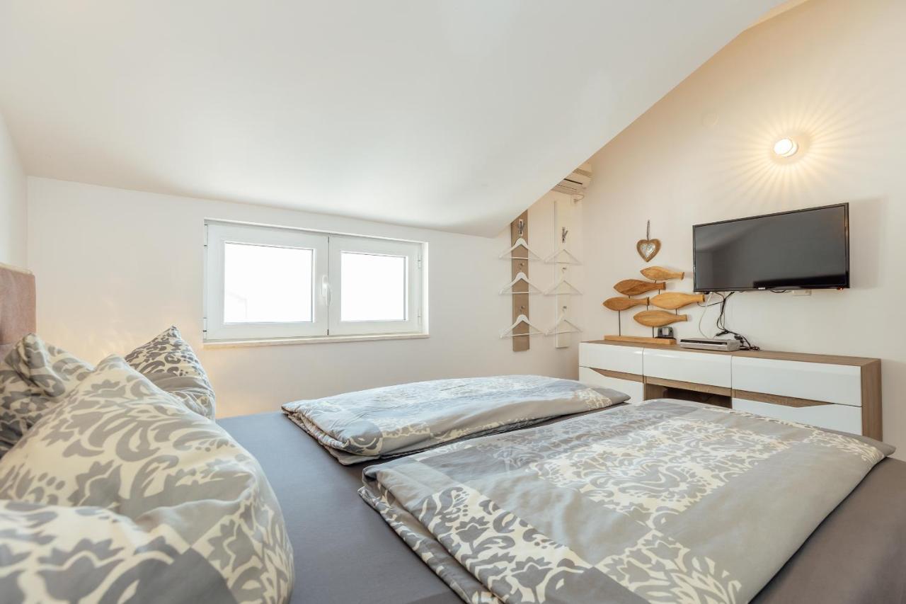 Apartment Penthouse Savina Херцег-Новий Екстер'єр фото